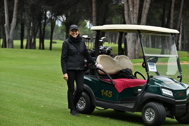 Cornel�a Hotels,  Golfün En �yilerini A��rlad� 